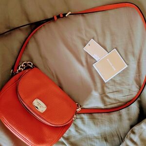 NWOT Michael Kors Coral Crossbody Bag with Gold Hardware